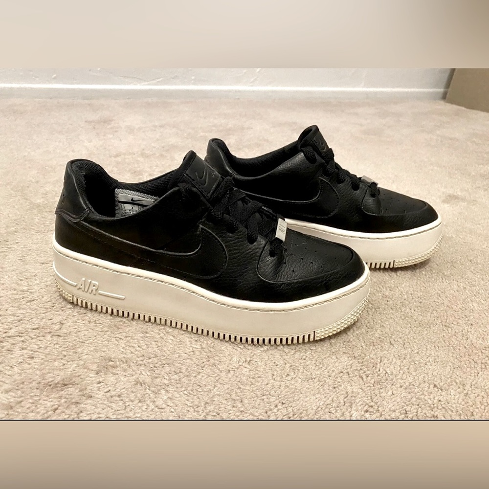Nike Air Force 1 Sage Low - Picture 5 of 5